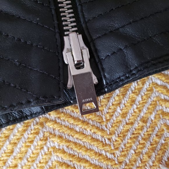 Reiss Azure Quilted Leather Zip-Up Pencil Skirt - Picture 3 of 6